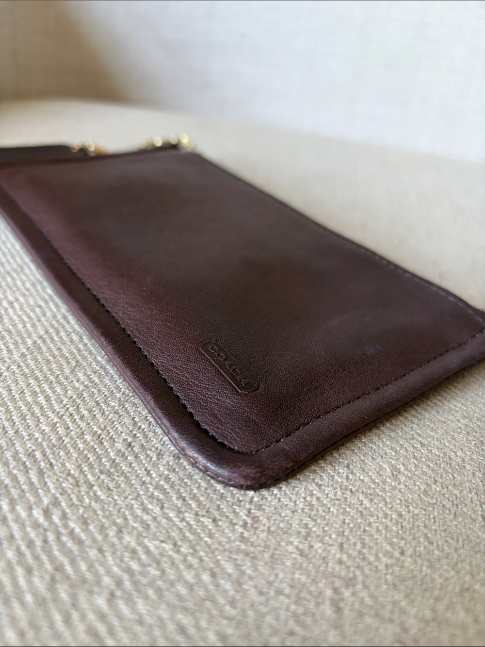 Coach Vintage Dark Brown Leather "Skinny Case" (Style 7170) - Picture 9 of 10